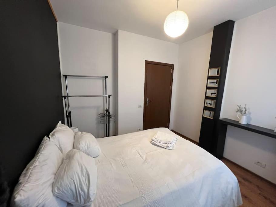 Inc Apartment In Villa Бухарест Экстерьер фото